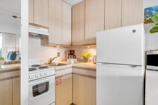 Valley Isle 206 · VI 206 OceanFront Studio w Pool - 3