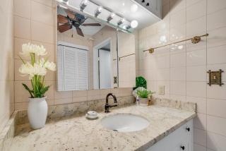 Valley Isle 206 · VI 206 OceanFront Studio w Pool - 2