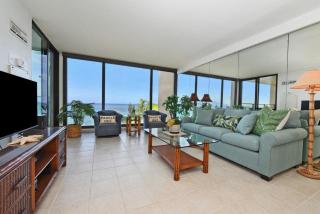 Mahana 705 · MA 705 Updated 1BD OceanFront wAC - 7