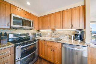 Royal Kahana 701 · RK 701 Spacious OceanFront 2BD w Pool AC - 1