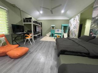 Kerlingfornia Kiddo Kingdom - Kerling - 0