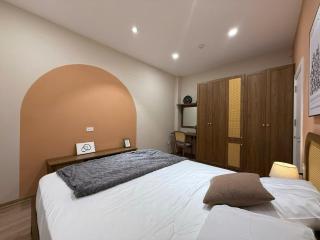 Rosie Home - P302 - 3