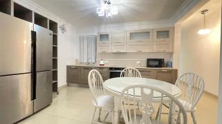 Modern Gzira 2BR Apartment Race2 - 3