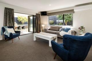 Modern Townhouse In Strandon - comfort and style - 7