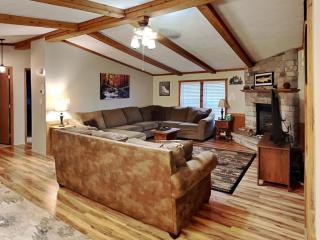 Knotty Pines - 2