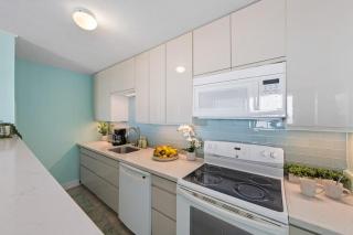 Punahoa 202 · PUN 202 Oceanfront Condo w Stunning Ocean Views - 6