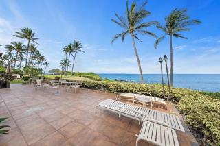 Punahoa 202 · PUN 202 Oceanfront Condo w Stunning Ocean Views - 1