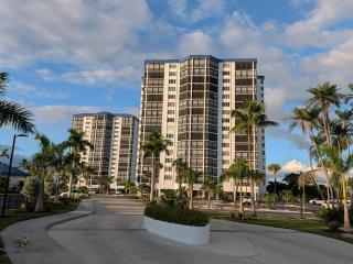 Ocean Harbor 1002 - 8