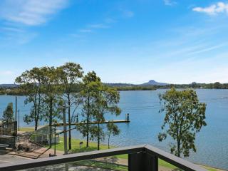 Foreshore Bradman - 6