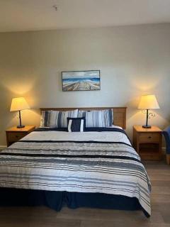 Lagoon View and Ocean Breeze - 0