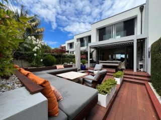 Bespoke Stays - Killarney Sanctuary - 9