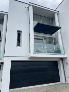 Bespoke Stays - Killarney Sanctuary - 1