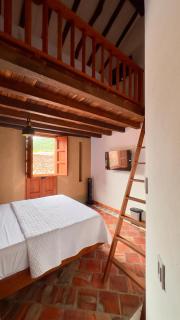 Hotel Don Eduardo Quintero M - 8