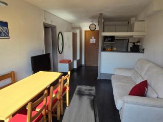 Appartement lumineux avec terrasse et parking à Le Praz de Lys - FR-1-815-25 - 8