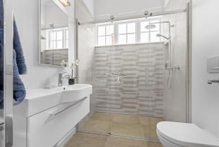 Bespoke Stays - Villa on Vauxhall - Auckland - 2