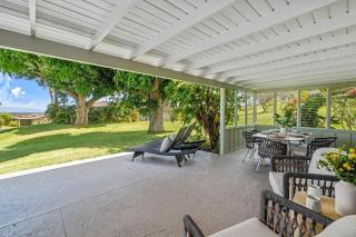 Alaeloa 38 · ALA 38 Beautifully Remodel 3BD Partial Ocean Views - 2