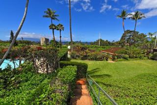 International Colony Club 43 · ICC 43 Spacious 2BD Cottage Walk - 3