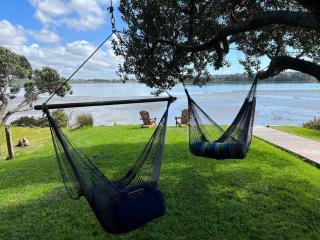 Bespoke Stays - Bayswater Waterfront Paradise - 9
