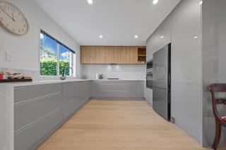 Bespoke Stays - Modern Elegance - 3