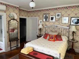 Munroe Inn Boutique Hotel - 1