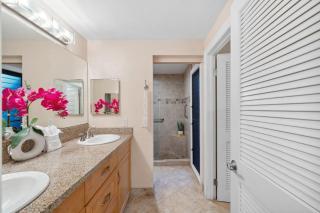 Kahana Village 31 · KHV 31 Spacious Direct Oceanfront 3BD Condo - 1