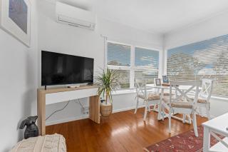 Bespoke Stays - Christmas By The Coast - 2