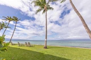 Paki Maui 301 · Direct Oceanfront Views Remodeled 2BD Condo - 3