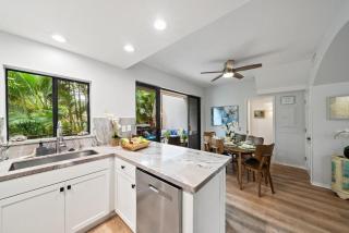 Residences at Napili Bay 1 · RNB 1 Remodeled 3BD Townhome Near - 3