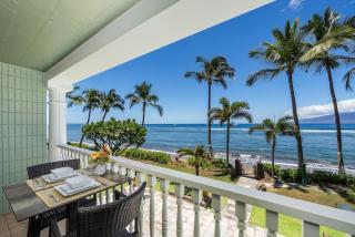 Lahaina Shores 215 · LS 215 Direct Beachfront Views Remodeled St - 2