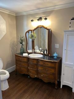 Historic Cottage Rental with Lovely River Views in Wrightsville, Ohio - 1