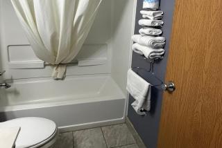 Coratel Inn and Suites by Jasper Stillwater - 6