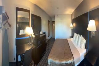 Coratel Inn and Suites by Jasper Stillwater - 5