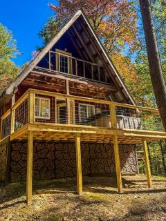 Gorgeous Secluded Cabin with Hiking Trails Near in Frenchburg, Kentucky - 6