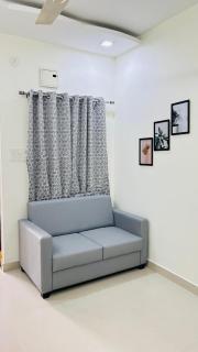 1 BHK Near AIG Hospital Sai Castle Serviced Apartment - Kondapur - 9