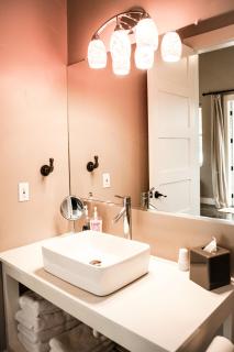 Cozy Hill Country Cottage Rental for Romantic Weekend Getaways from Austin - 3