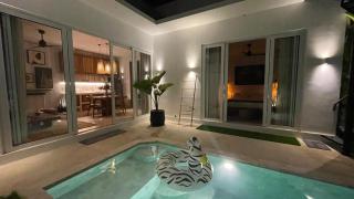 Villa LuClo Canggu - 0
