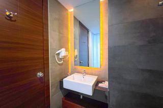 Asialink Hotel Batam by Prasanthi - 6