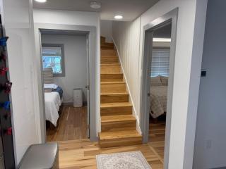 Delightful 5 bedroom EV Charger Airport Golf Parks - 2