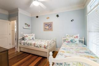 Heaven by the Sea - 5