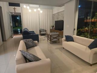 Casa Condomínio - Luxo COP 30 - 0