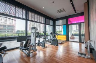 netflix&chill Arcoris Soho 2R1B Mont Kiara - 3