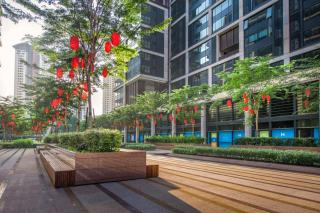 netflix&chill Arcoris Soho 2R1B Mont Kiara - 1