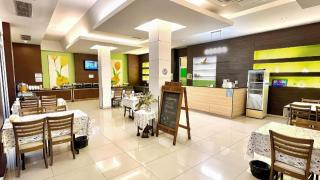 Laemchabang City Hotel - 8