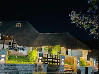 Siyaya’s Guest Palace - 4