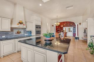 Hacienda Foothills Mansion - 4