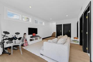 Bespoke Stays - Timeless Style - 5