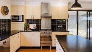 Bayview Beach House- Pet Friendly home with a pool - 4