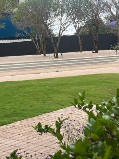 Executive Studio at One Rosebank - 8