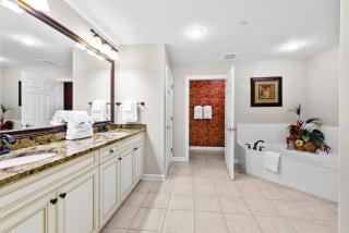 Margate #904 - Sea La Vie - 6