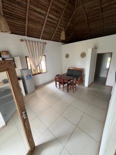 Kategha Beach Guesthouse - 8